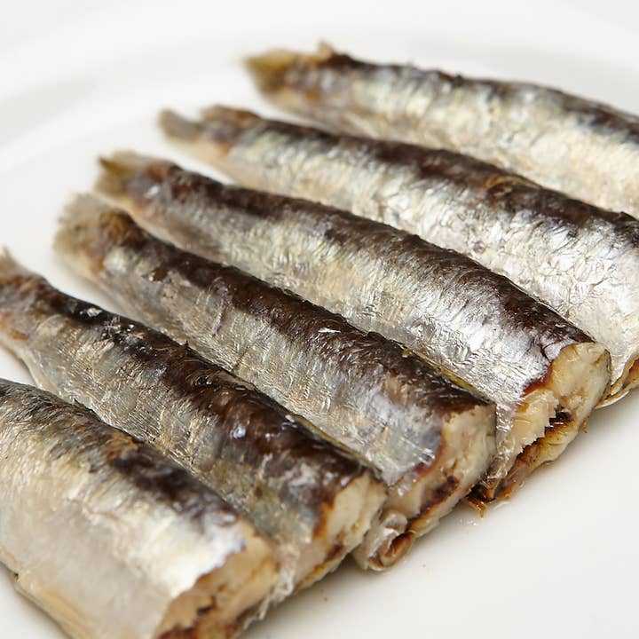 ESPINALER 1896 S.L - Wholesale Tinned Fish - ESPINALER RR-125 Sardines in Tomato Sauce 3/5 pieces2