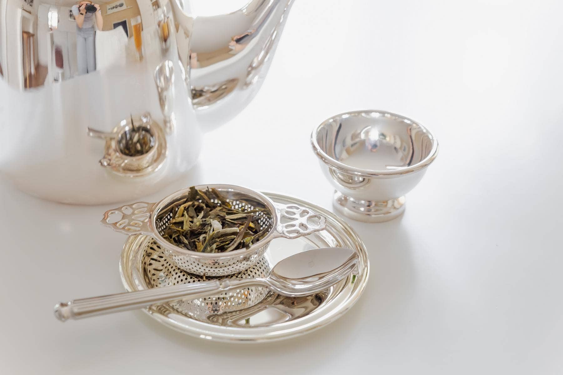 EDZARD - Vendita all'ingrosso Colini/infusori da tè - Filtro da tè assam con supporto, placcato argento pesante7