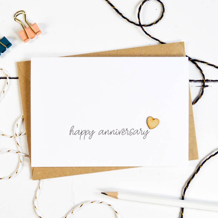Tarjeta de corazón de madera feliz aniversario para venta al por mayor de Altered Chic