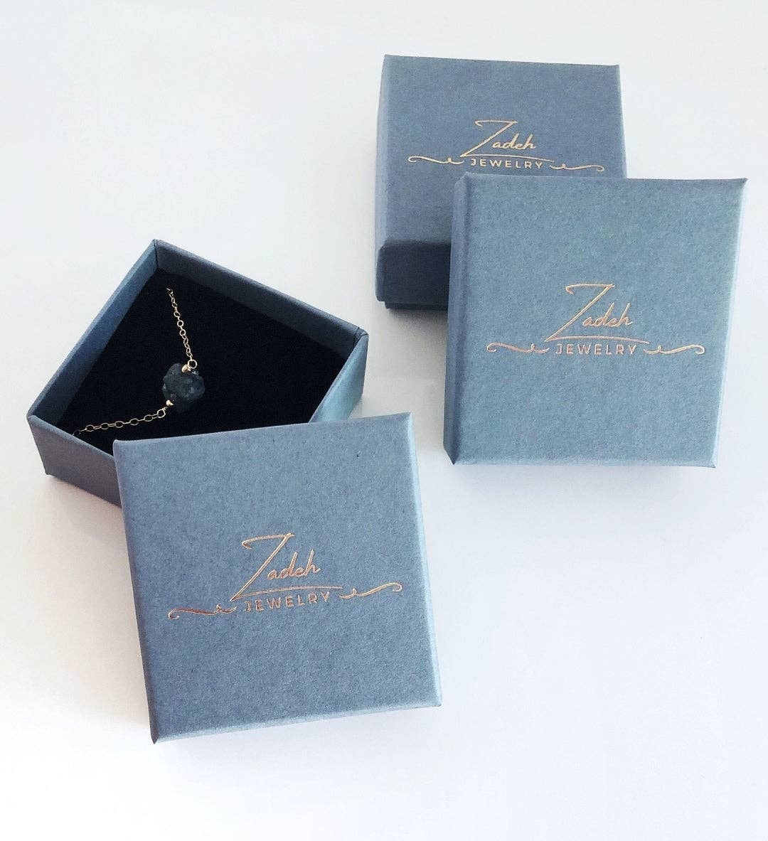 SEQAY – Großhandel Individueller Charm/Anhänger – Personalisierte Roségold Filled Plättchen Anhänger mit Initialen1