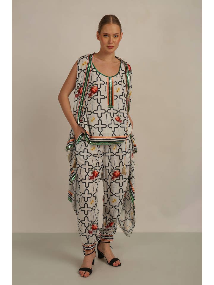 Anannasa Lifestyle - Wholesale Outerwear Vest - Women’s - MARRAKESH VEST1