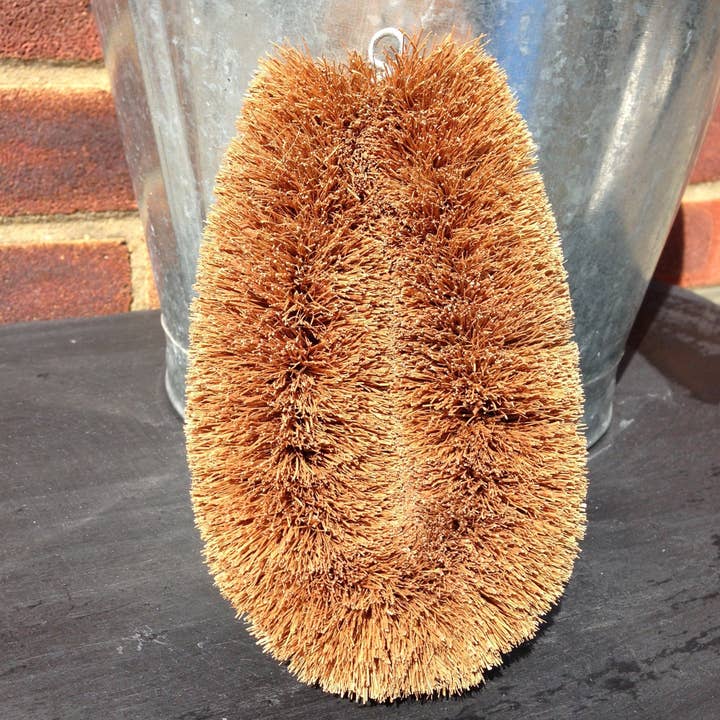 LoofCo - Loofahs & Coconut Brushes - Wholesale Cleaning Brush - Scrubbing Brush | Coconut Coir Fibre | Gardening2