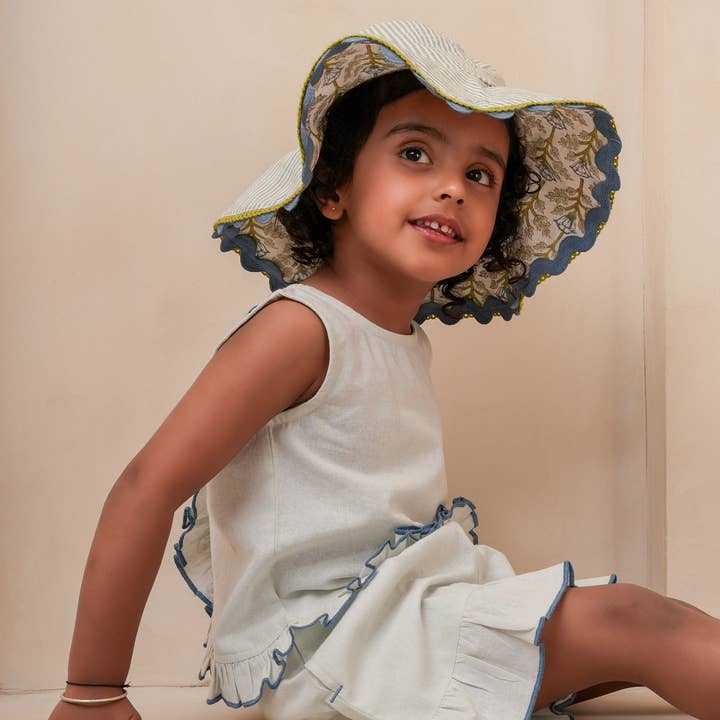 Yo Baby - Wholesale Sun Hat - Kids - Reversible Hat in Blue Block Print : Infant : Toddler : Tween1