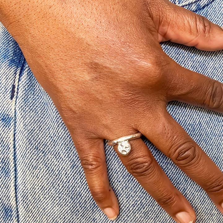 MOCA Jewellery - Wholesale Band/Stacked Ring - Circle Accent Ring12