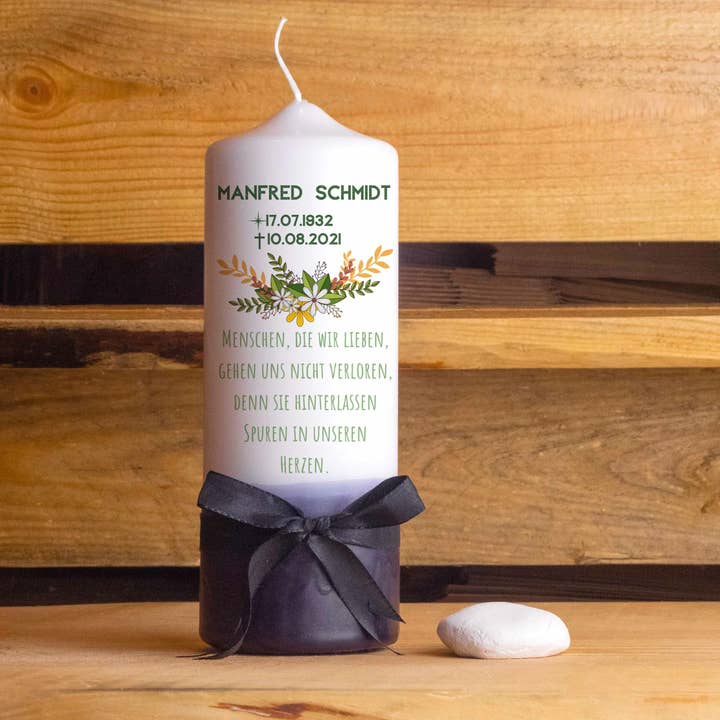 Autumn Memorial Candle | 15 - 30 cm höjd | Personligt ljus för wholesale av Die Kerzenwerkstatt