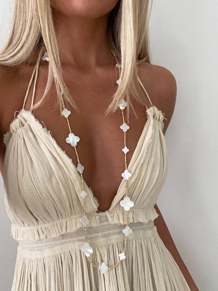 Lange Halskette mit mehreren Kleeblättern für den Großhandel von Summer Love Designs