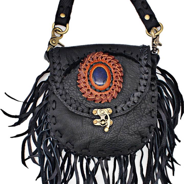 Bolsa Boémia Artesanal com Franjas e Fecho de Trinco Antigo por atacado de Atlas Goods By Your Needs Company