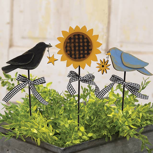 The Hearthside Collection - Vendita all'ingrosso Paletti da giardino/prato - Set da 3, bocchette per piante Bluebird, Crow & Girasole1