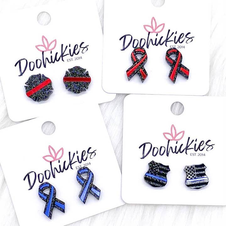 Red & Blue Line Band & emblem för wholesale av Doohickies