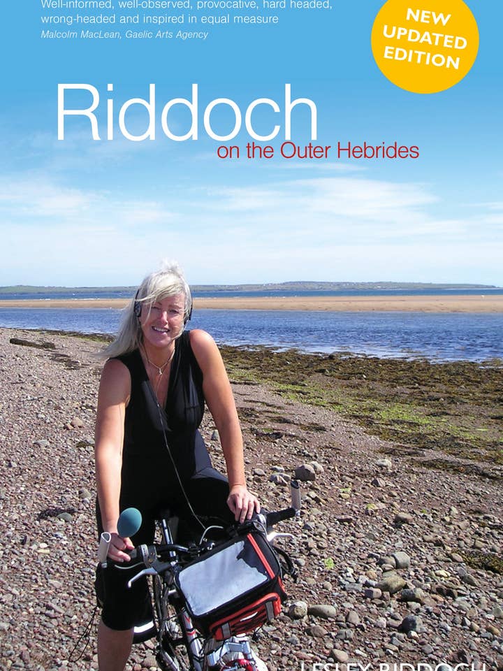 Riddoch op de Buiten-Hebriden door Lesley Riddoch voor wholesale door Luath Press Ltd