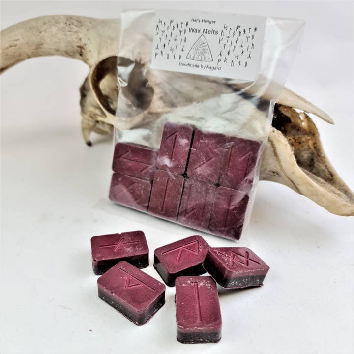 Ceri profumati a cera con rune vichinghe Hel's Hunger per la vendita all'ingrosso da parte di Asgard