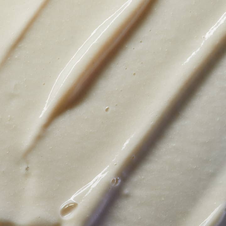 Refuge Hair - Wholesale Hair Shampoo - NOURISH + GROW CLAY SHAMPOO3