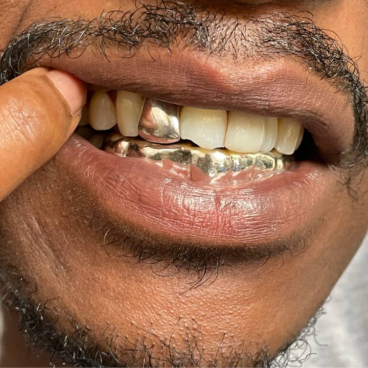 Grillz Einzelkappe - Sterlingsilber für den Großhandel von Damilola Jewellery