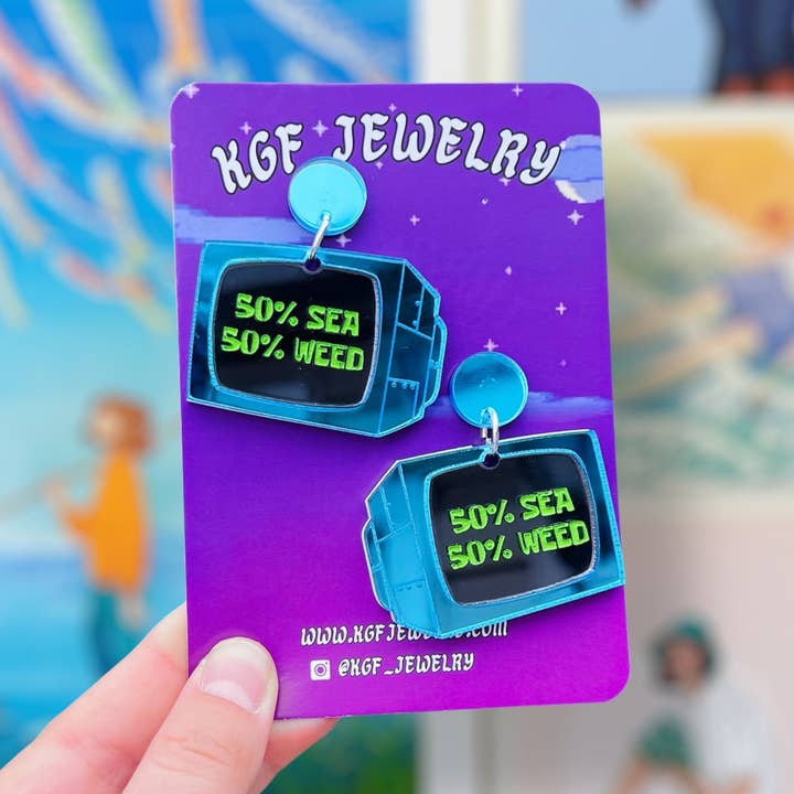 Boucles d'oreilles et porte-clés en acrylique faits main à 50 % d'algues marines pour la vente par KGF Studios