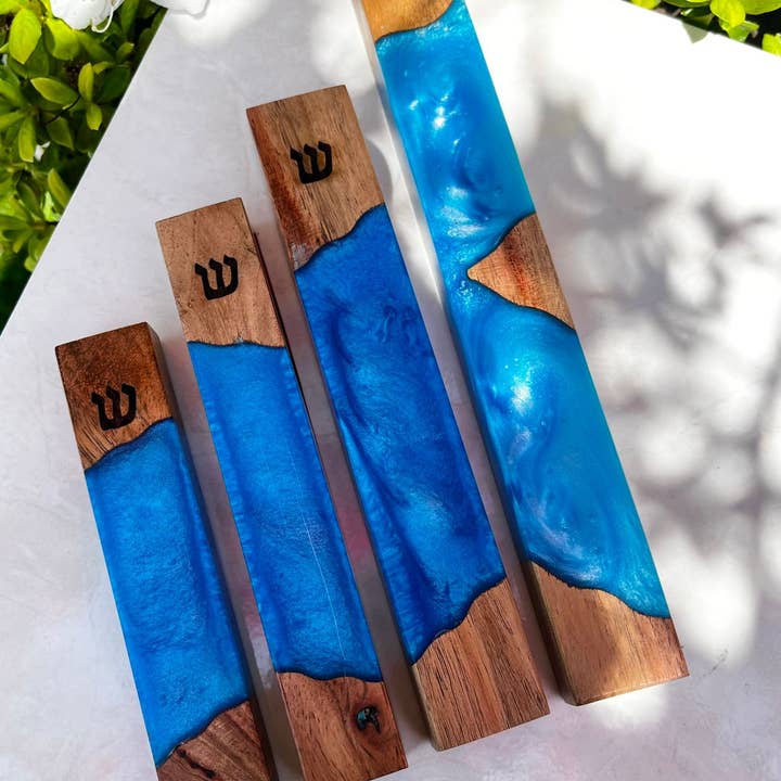 A&S Mezuzot - Wholesale Retailer Sample - Home Decor - Resin BLUE