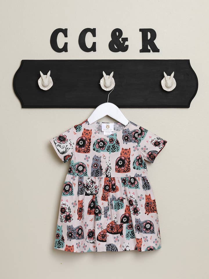 Dutch Kitties Robe fille avec poches pour la vente par cee cee & ryan