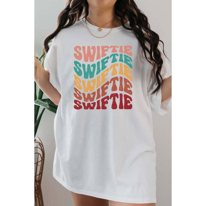Swiftie Grafisk Tee for engroshandel hos Jaylanie