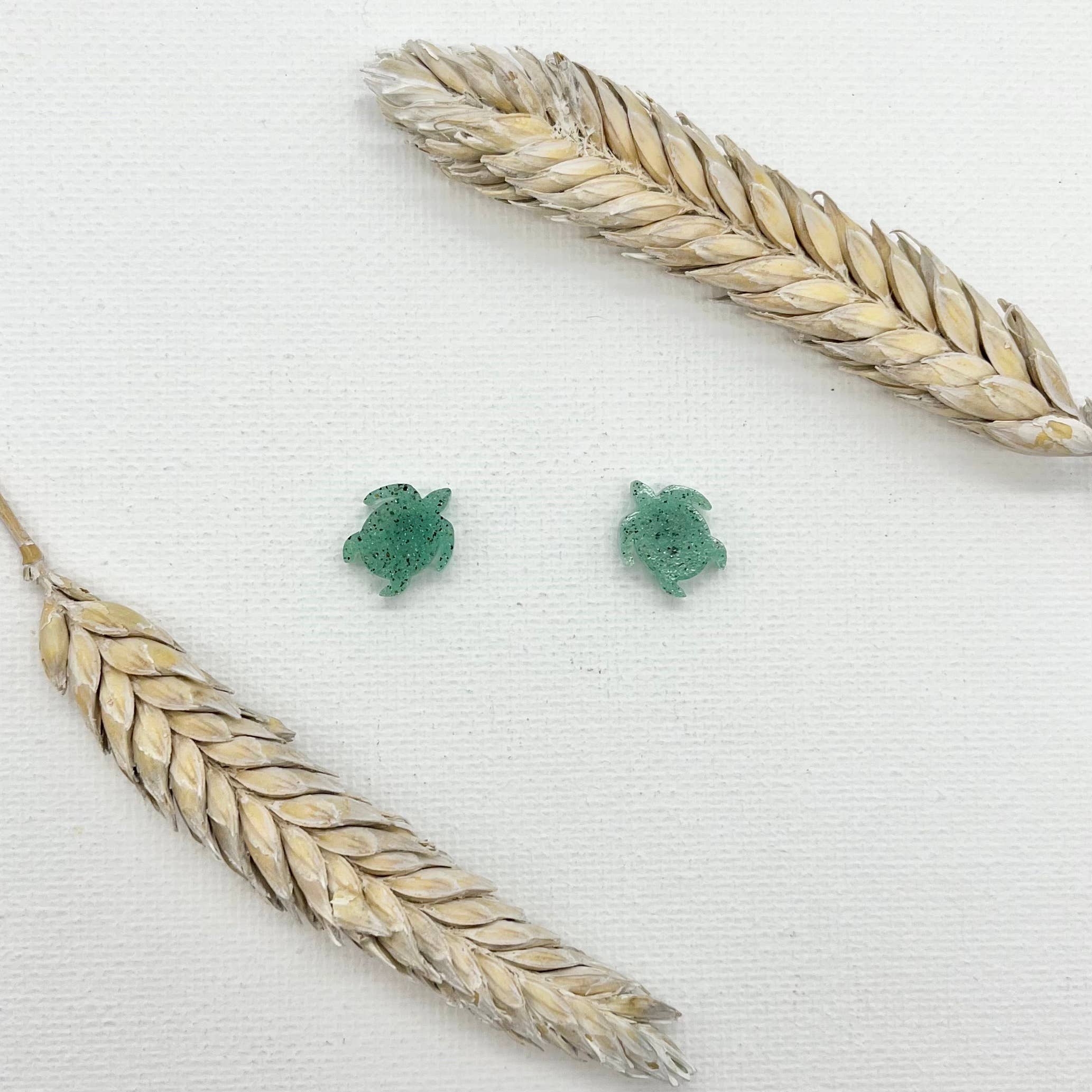 Sandy Beaches Shop - Wholesale Stud/Post Earrings - Custom Sand Turtle Studs | Beach Sand4