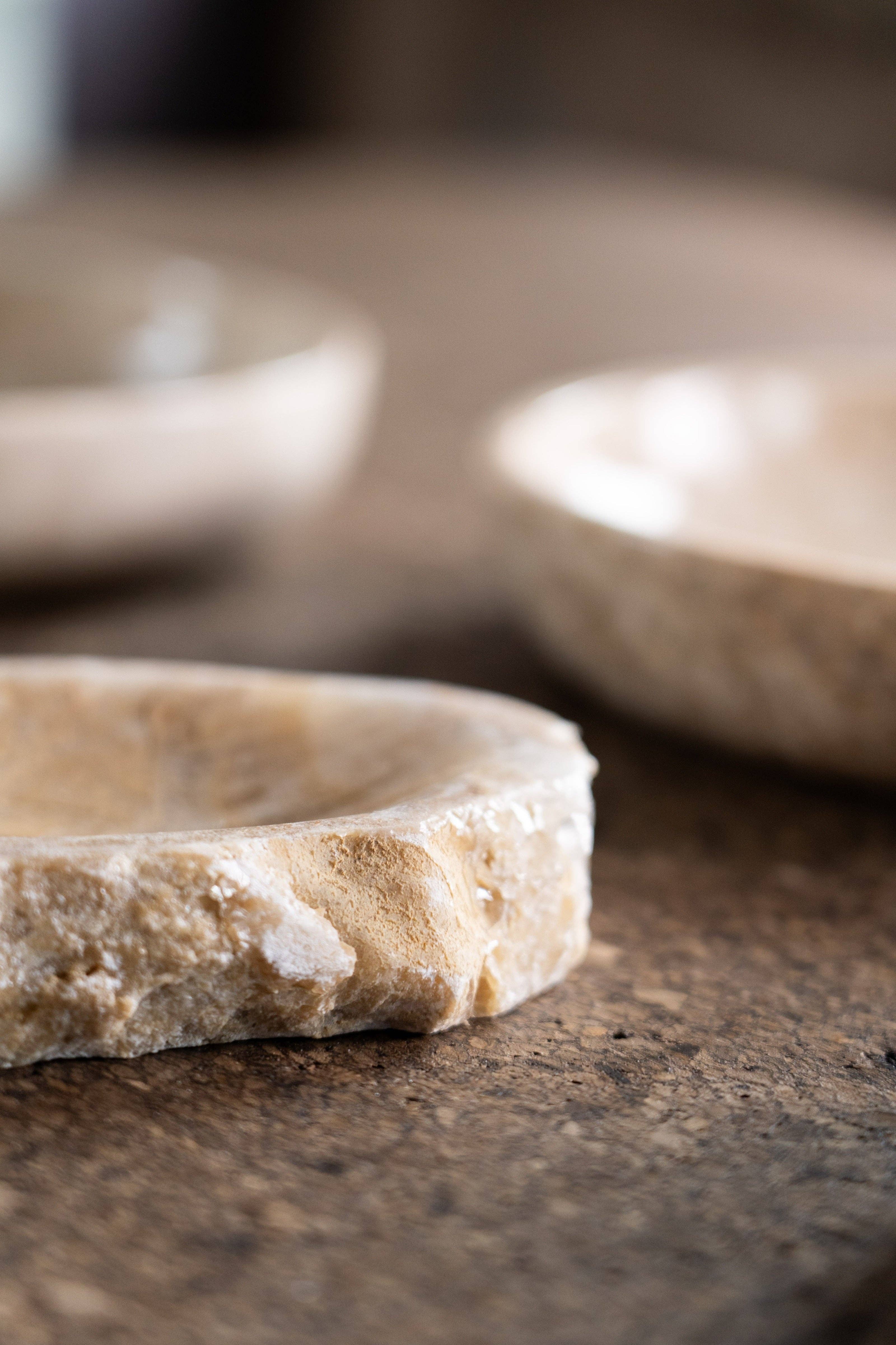 Botanical Boys - Wholesale Bath Soap Dish - Natural Shaped Onyx Soap Dish3