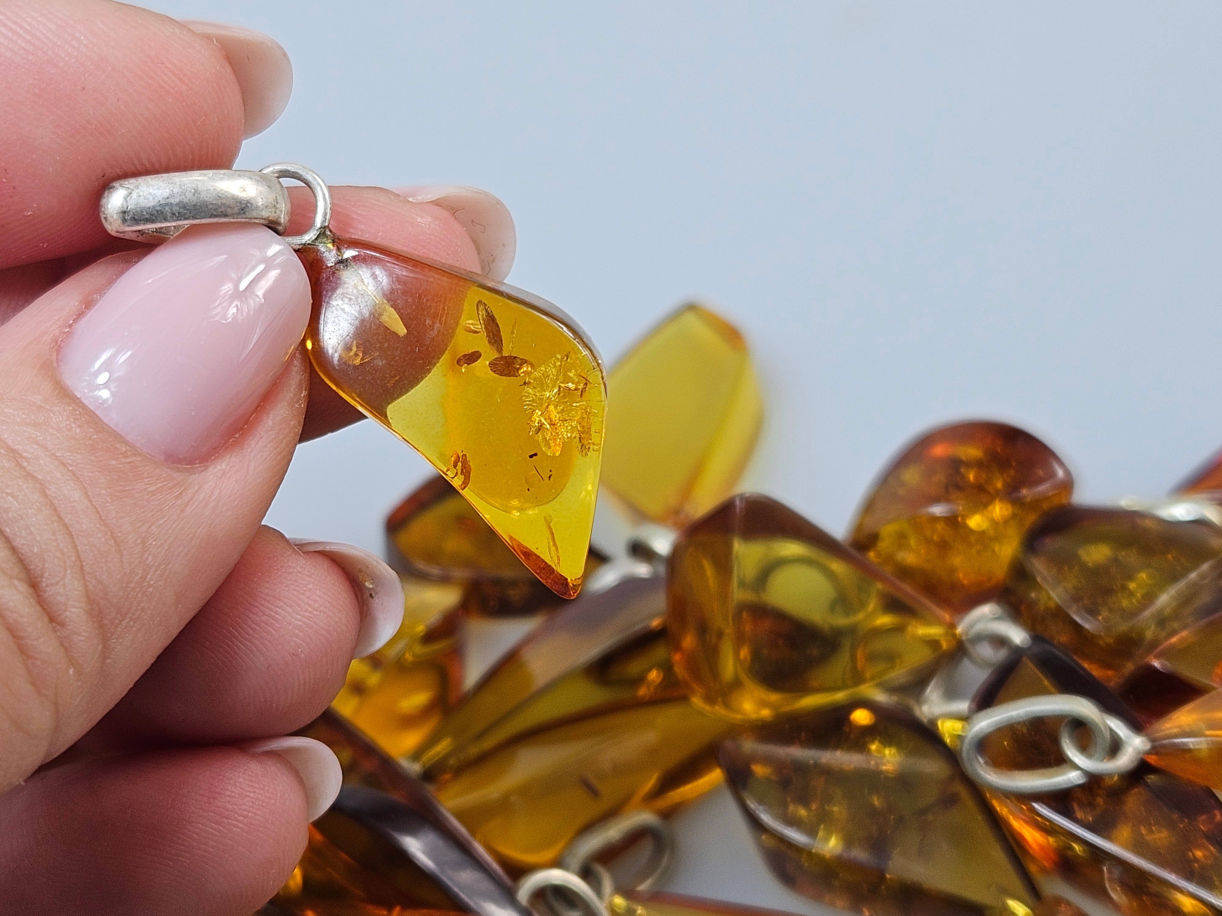 AmberLithuania - Wholesale Individual Charm/Pendant - Amber pendants. Real Baltic Amber necklace 1 psc12