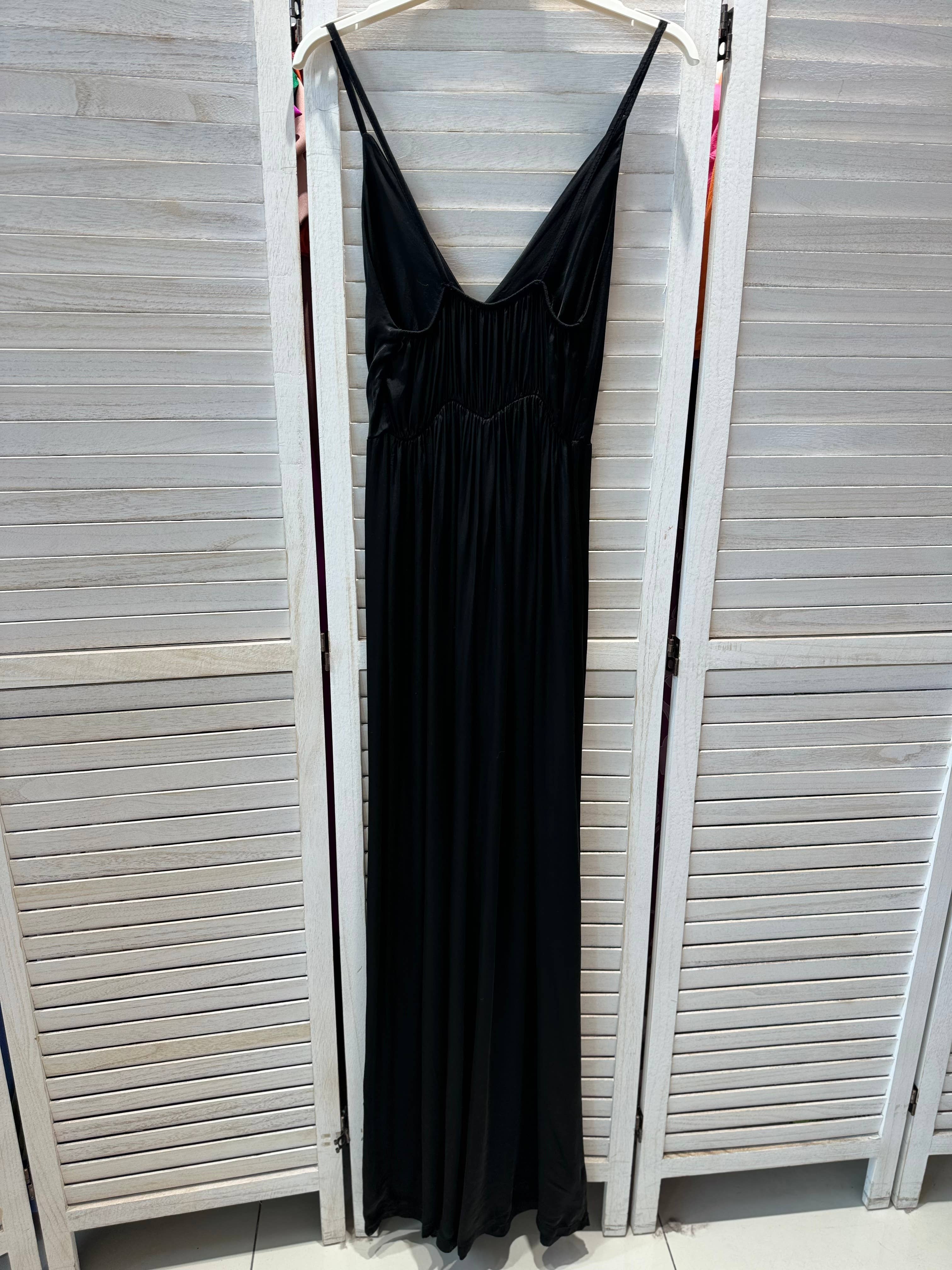 VICTORIA&ISAAC - Wholesale Jumpsuit - Women's - Fluid strappy jumpsuit - A0315