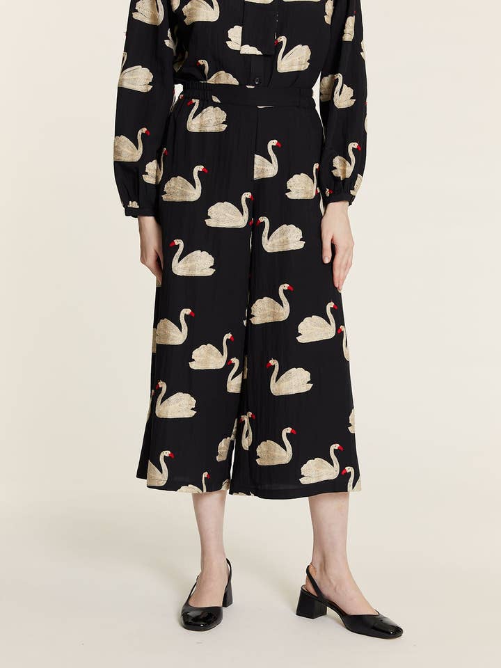 CULOTE BORDADO CISNES for wholesale by Pepaloves