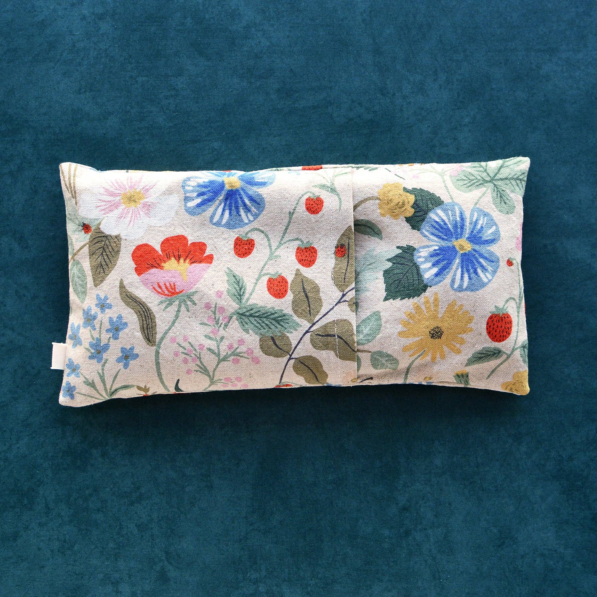 Minor Thread - Vendita all'ingrosso Cuscino ortopedico/per spa - Strawberry Fields - Cuscino per occhi oversize in tela, naturale6