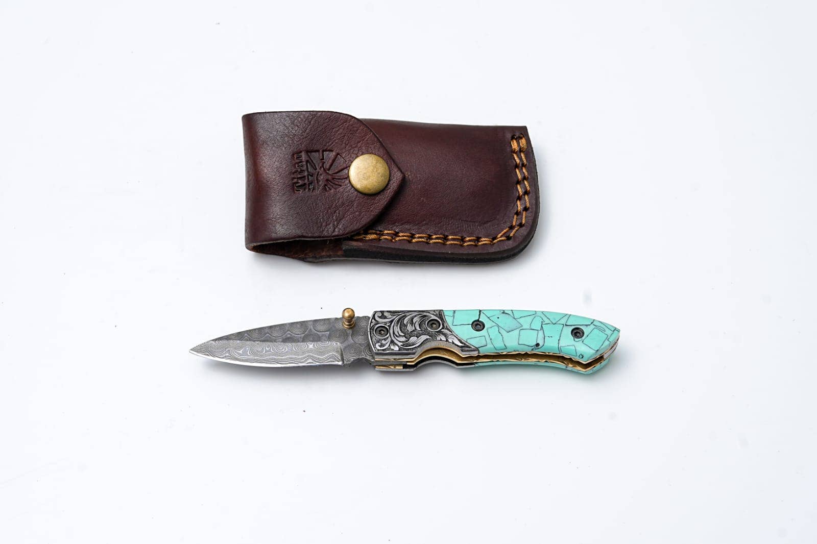 Titan International - Wholesale Pocket Knife/Holder - Turquoise Damascus Folding Knife – Hand Engraved Bolster Edition