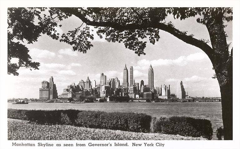 Found Image Press - Wholesale Stationery/Notecard Set - Greeting Card NY-1025 Manhattan Skyline0