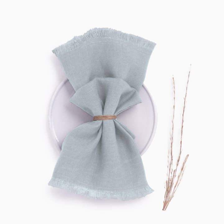 Live Linen - Wholesale Tablecloth - Minimalist Linen Napkin – Fringe Detail11