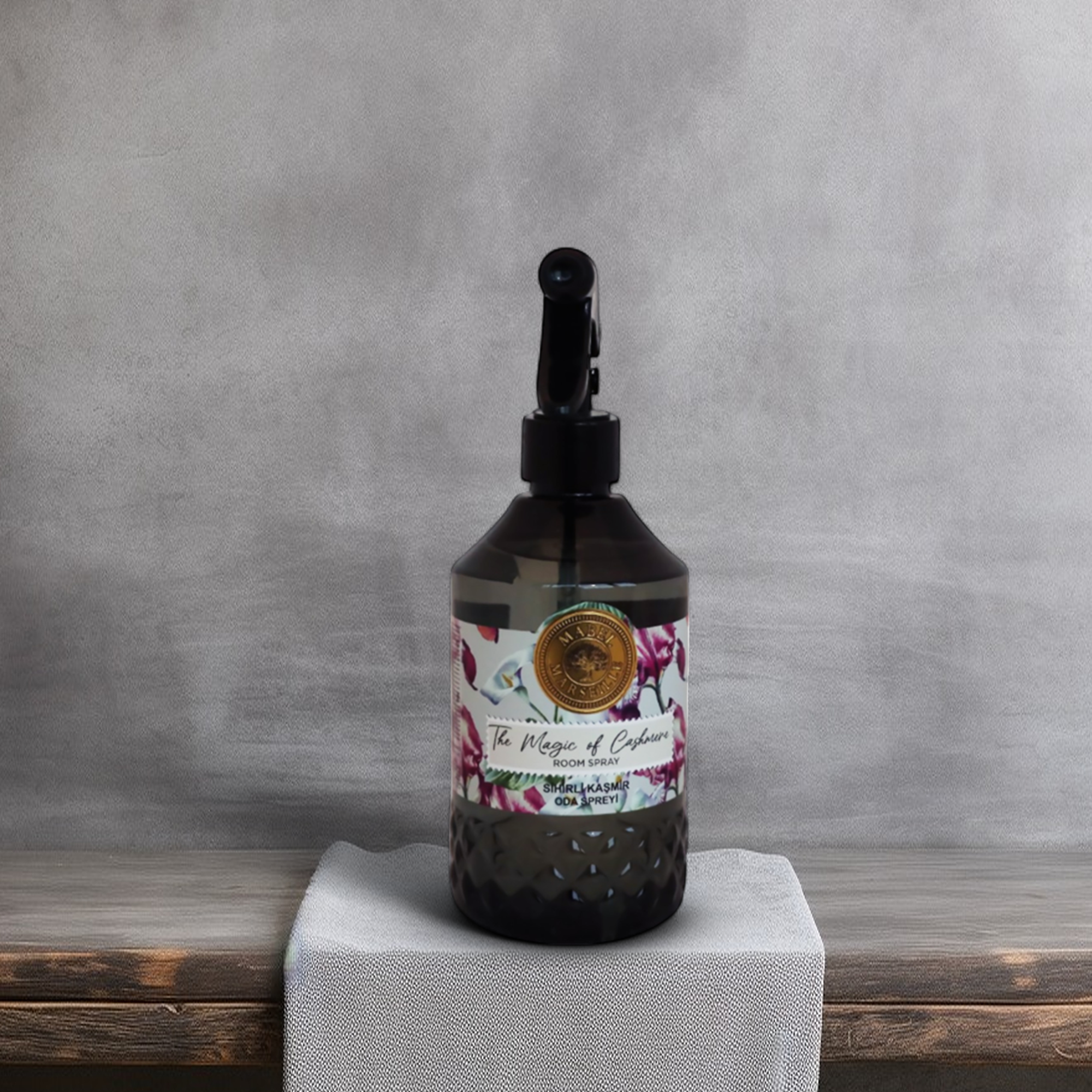 Biggbrands GmbH - Wholesale Reed Diffuser - Mabel Marseille Rooms Spray 500 ml / The Magic of Cashmere5