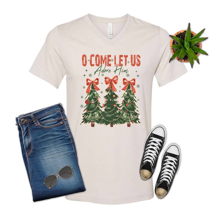 O Venite Adoriamolo, Festività, Maglietta Scollo a V per la vendita all'ingrosso da parte di 316 Legacy LLC