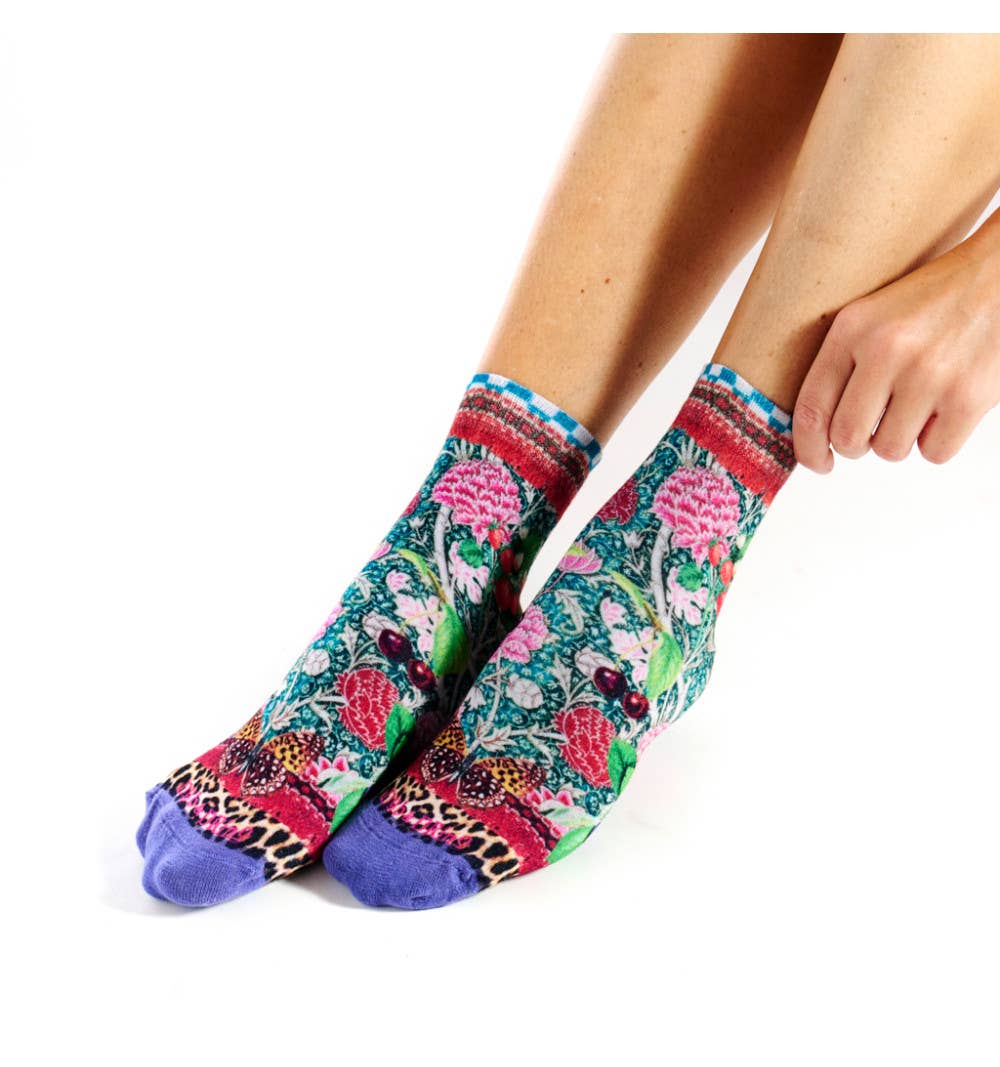Dub & Drino - Wholesale Socks - Women's - Strawberry Ankle Socks0