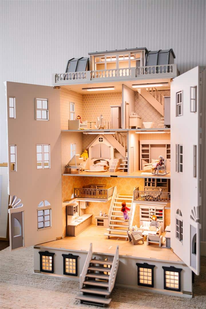 LITTLE FOREST ANIMALS – Großhandel Puppenzubehörset – Kinder – Das Puppenhaus im Haus von New York15