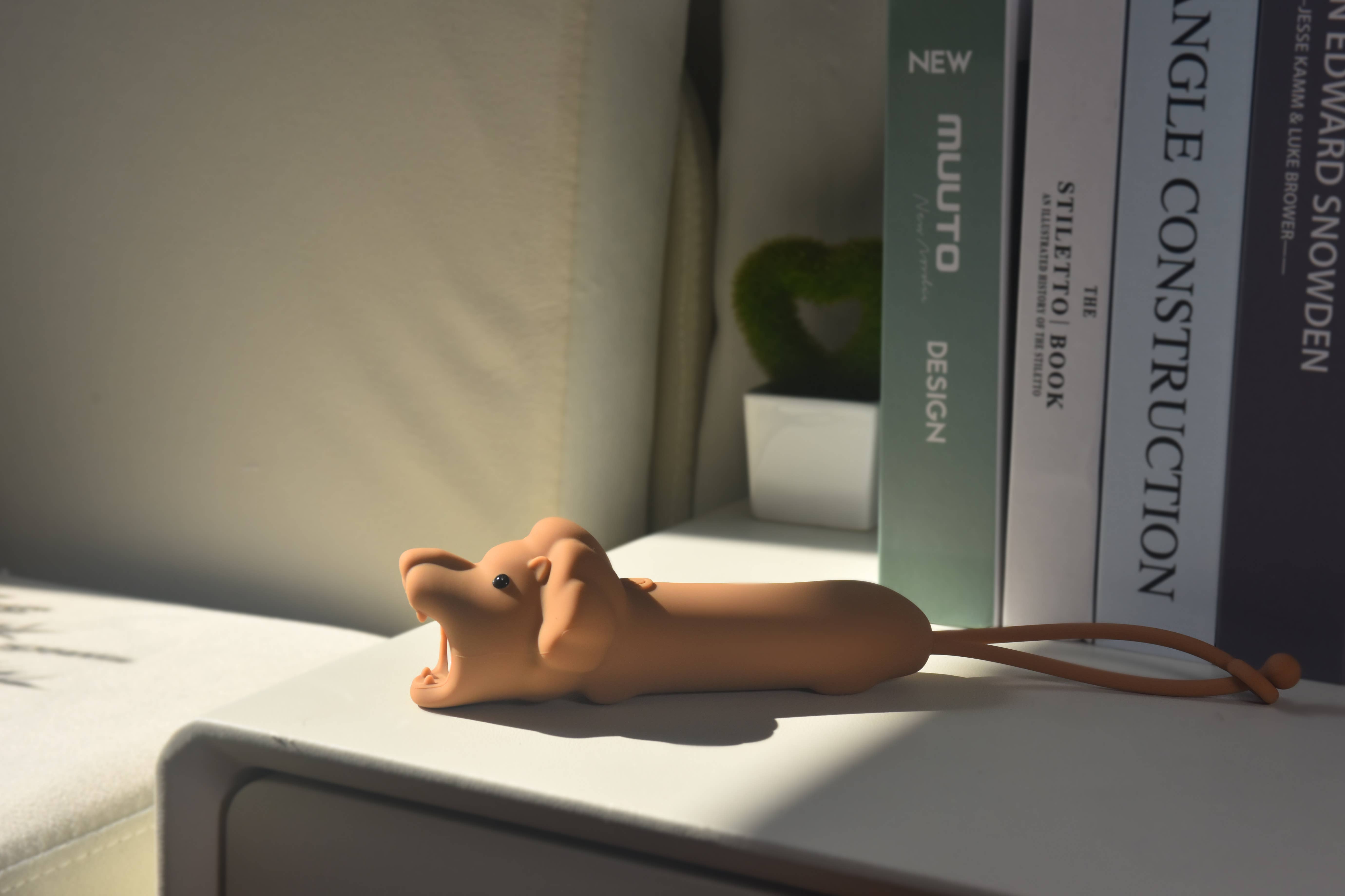 MAGS - Wholesale Handheld Flashlight - Flashlight Lion1