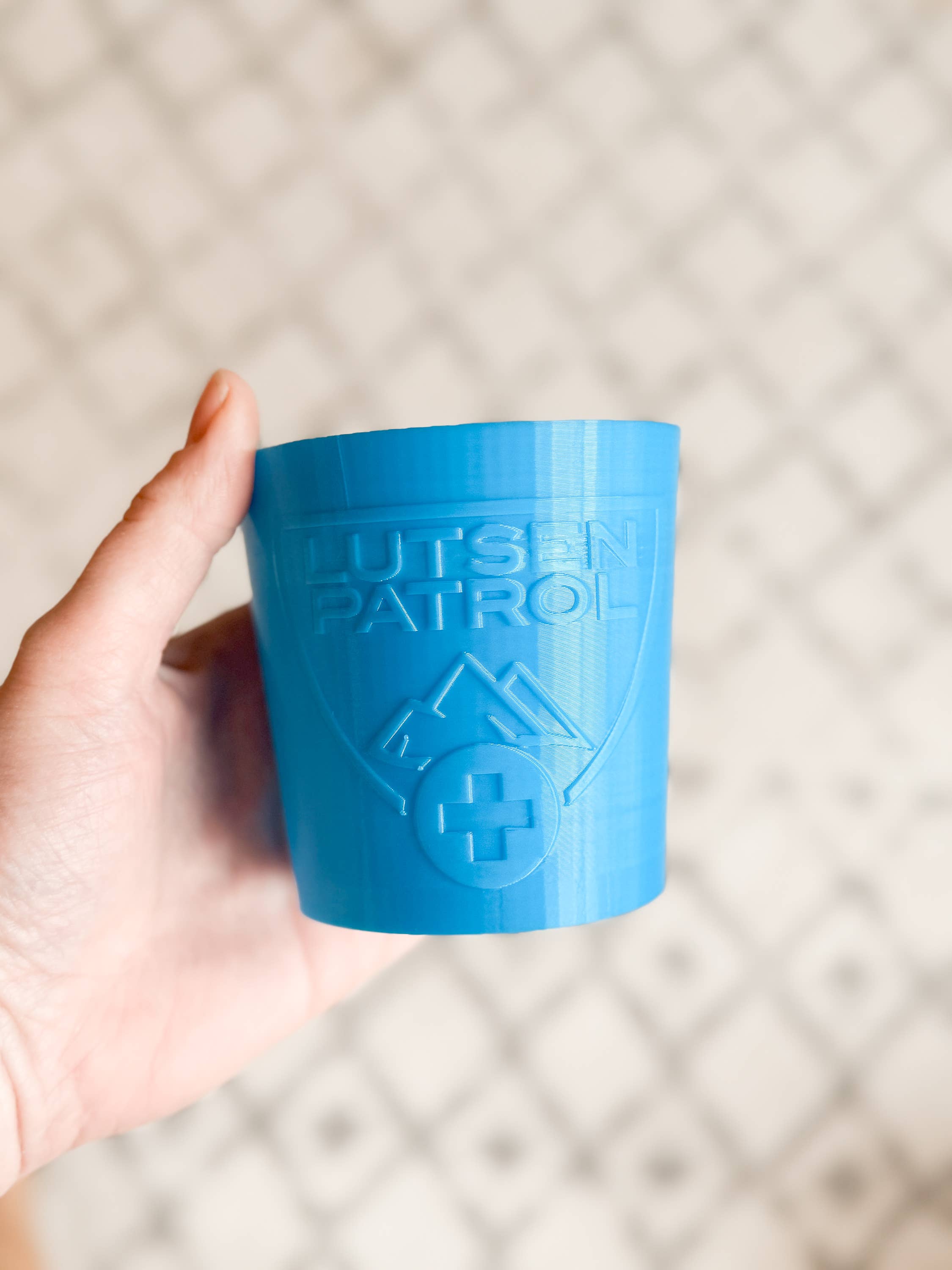 Little Lion 3D - Wholesale Drink Huggers & Koozies - Customizable 3D Printed Flexible Pint Sleeve3