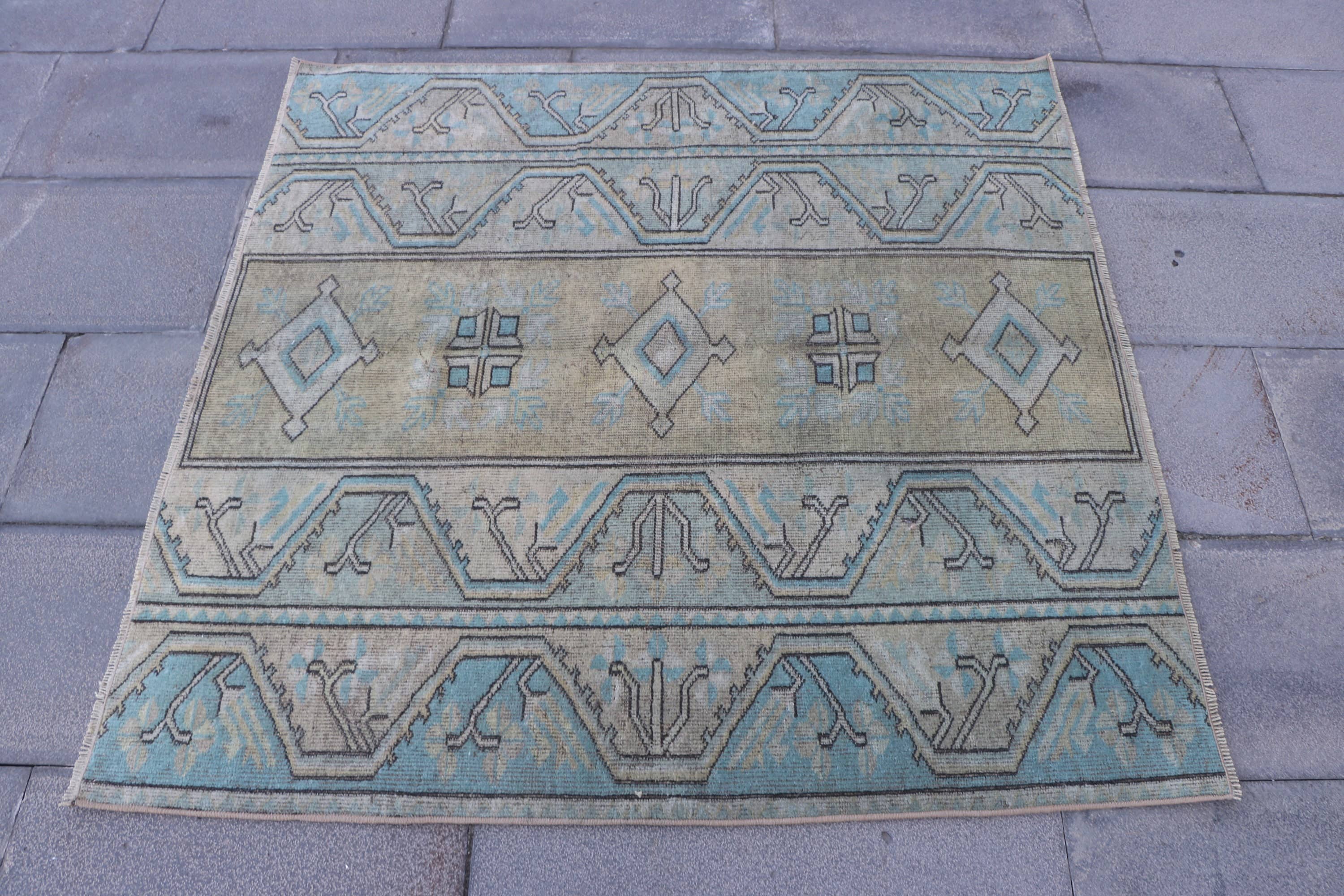 The Loom Wholesale - Wholesale Area Rug - Turkish Wool Accent Rug, Vintage Anatolian Aztec Design9