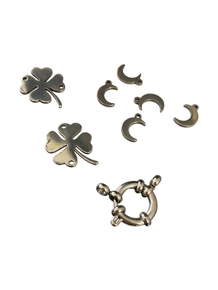 Pendants for wholesale by Salemβs Jewelry