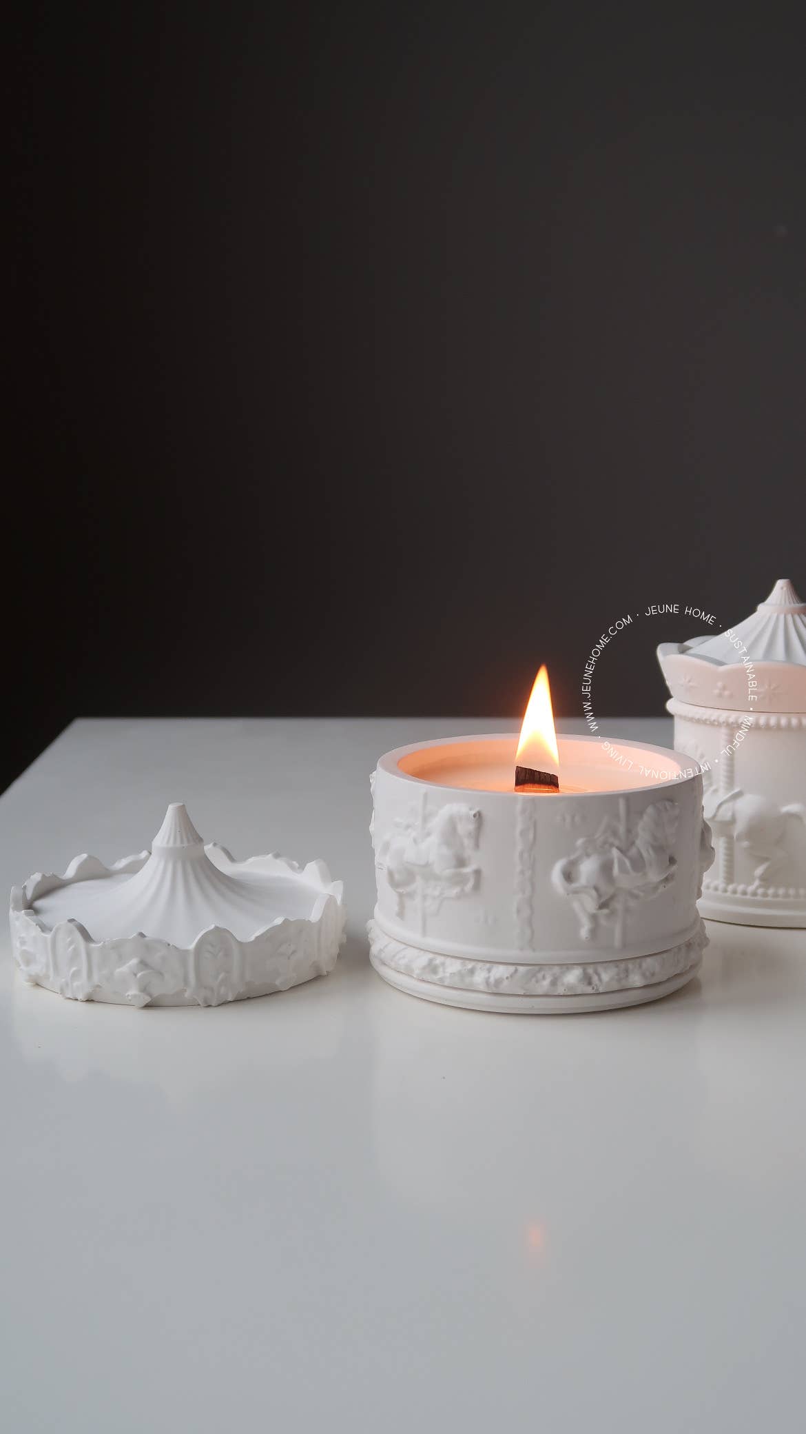 Jeune Home - Wholesale Jar/Filled Candle - Carousel - custom scented candle | Wooden wick candle3