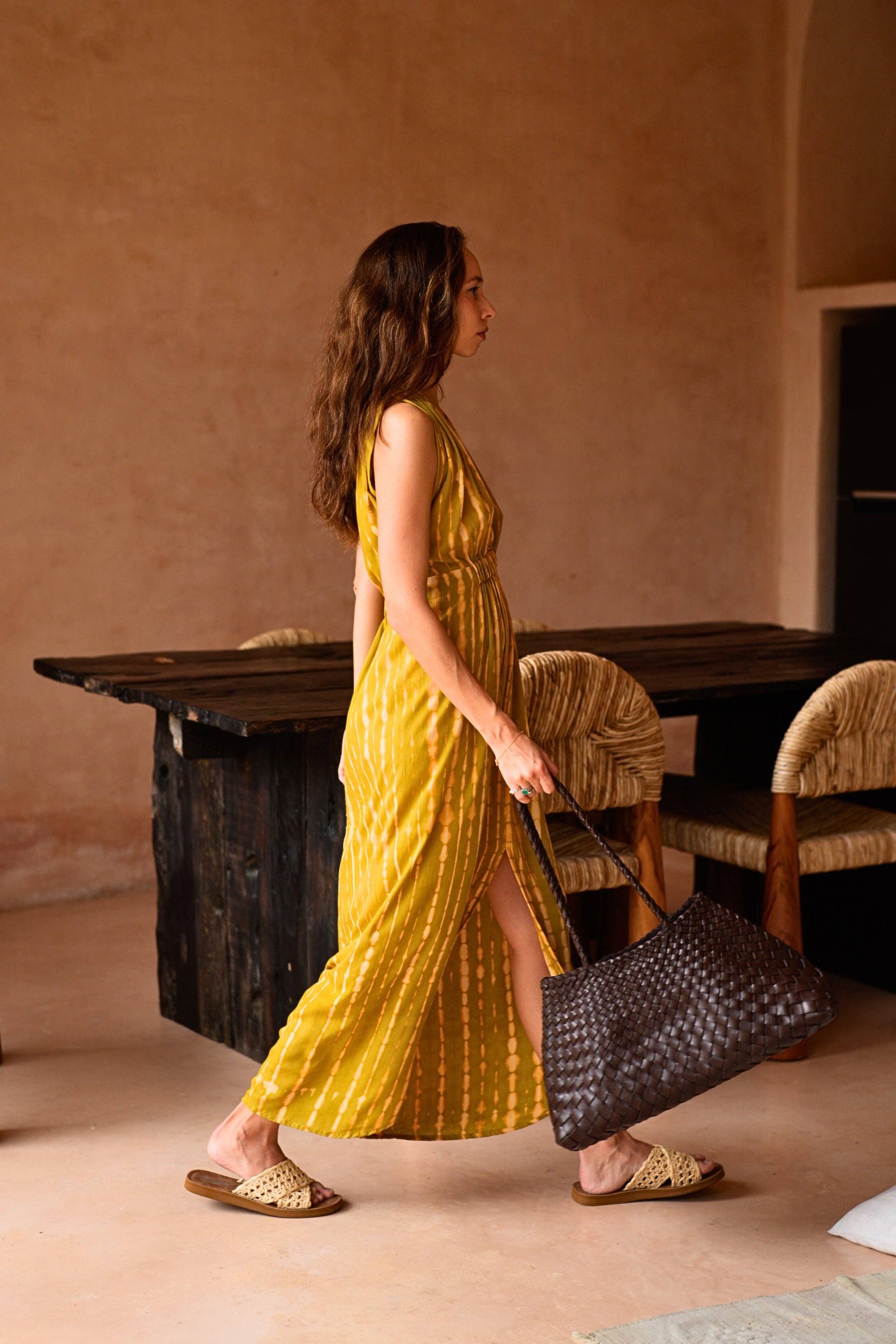 Pink Haley – wholesale Tote bag – Women's – Rebecca Artisan Handwoven Leather Tote in Dark Brown5