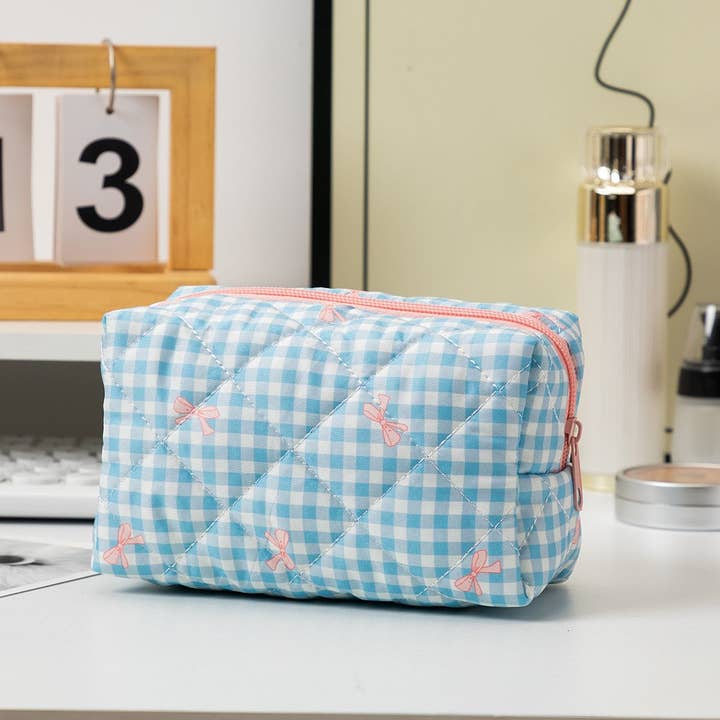 JOSSLYN by wall to wall - Wholesale Makeup/Cosmetic Bag - QUILTED COTTON CHECKER BOW COSMETIC POUCH BAG | 40P5694