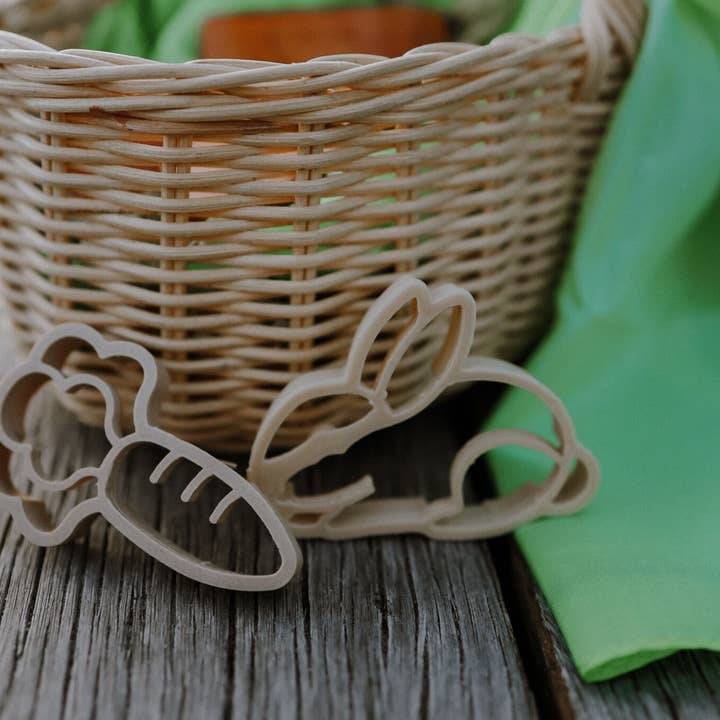 Kinfolk Pantry - Wholesale Toy Set - Kids - Mini Bunny + Carrot Cutter Set - Eco Playdough Tool1