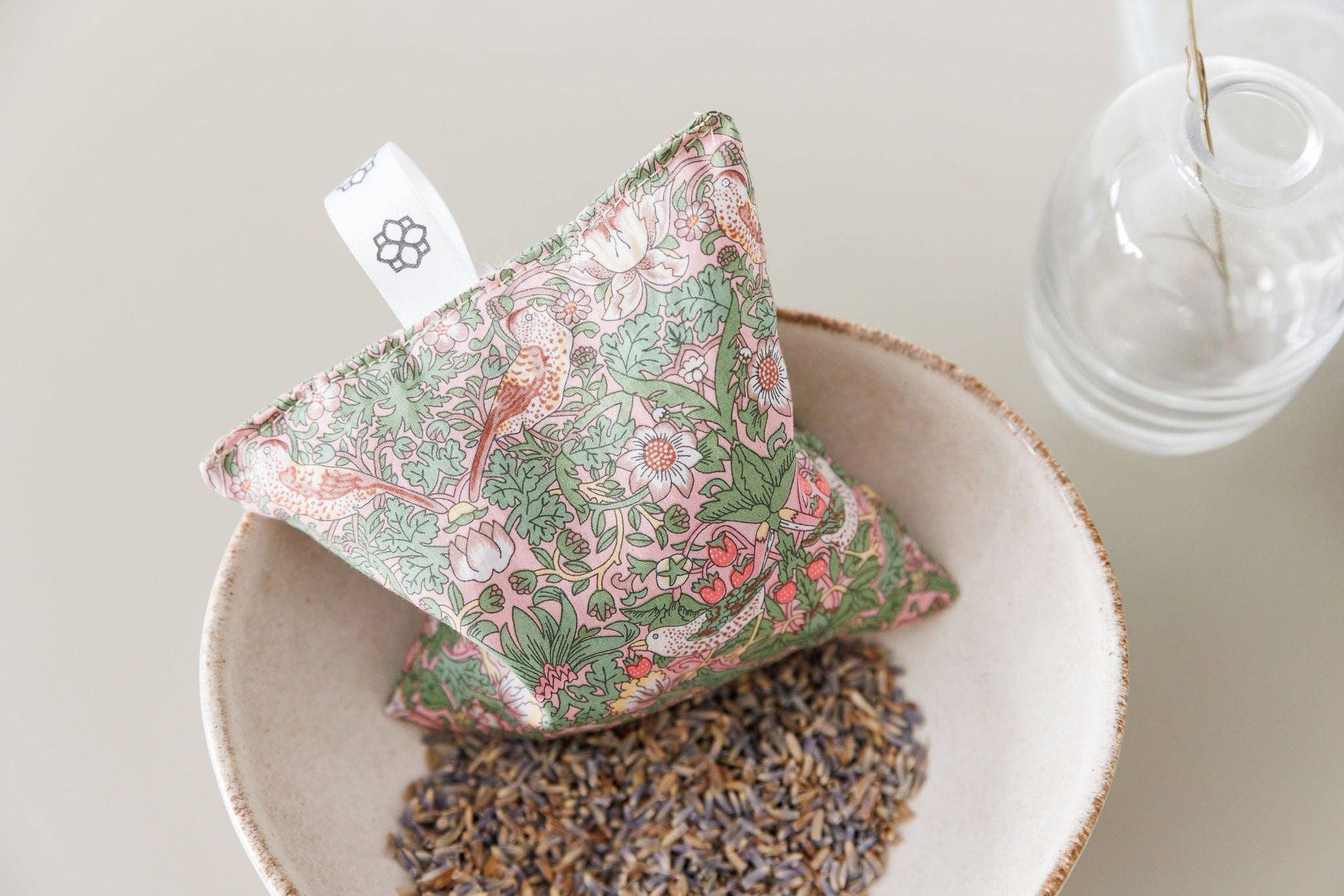 Spritz Wellness – wholesale Sachet – Lavender Sachets - Strawberry Thief6