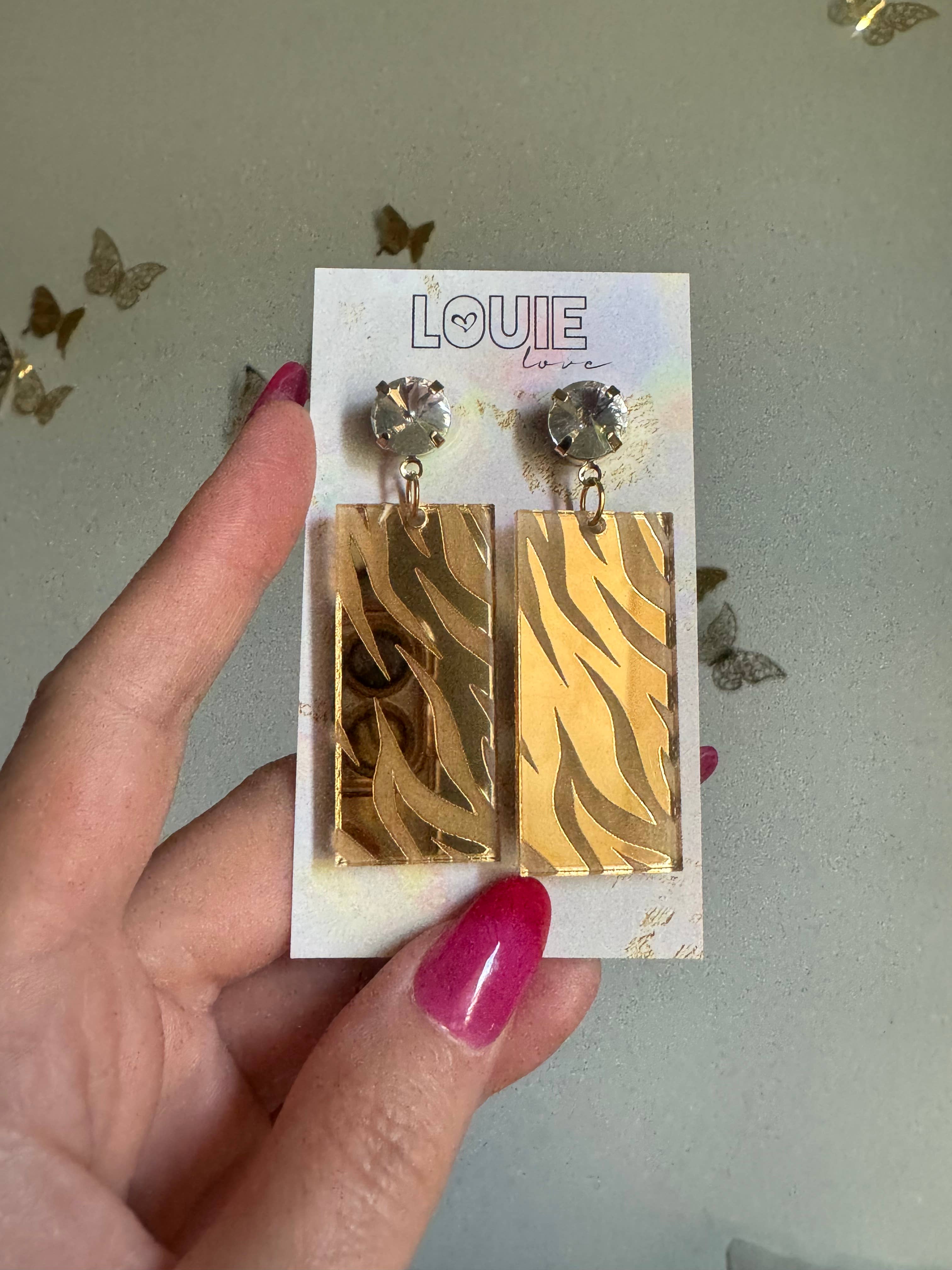 Louie Love - Vente Boucles d'oreilles pendantes - Boucles d'oreilles rectangulaires en forme de tête de tigre en acrylique doré 4