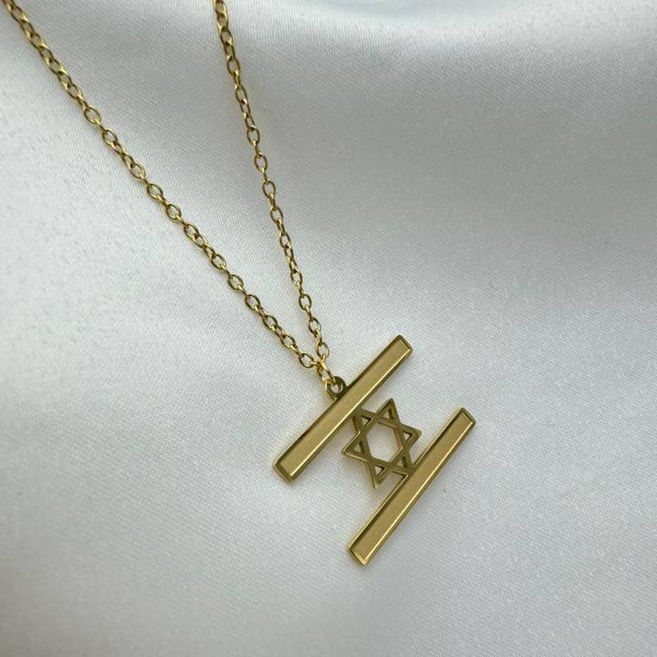 Koch La Ni Jewelry - Wholesale Pendant/Charm Necklace - 18K Gold Plated Stainless Steel Israel Flag Necklace