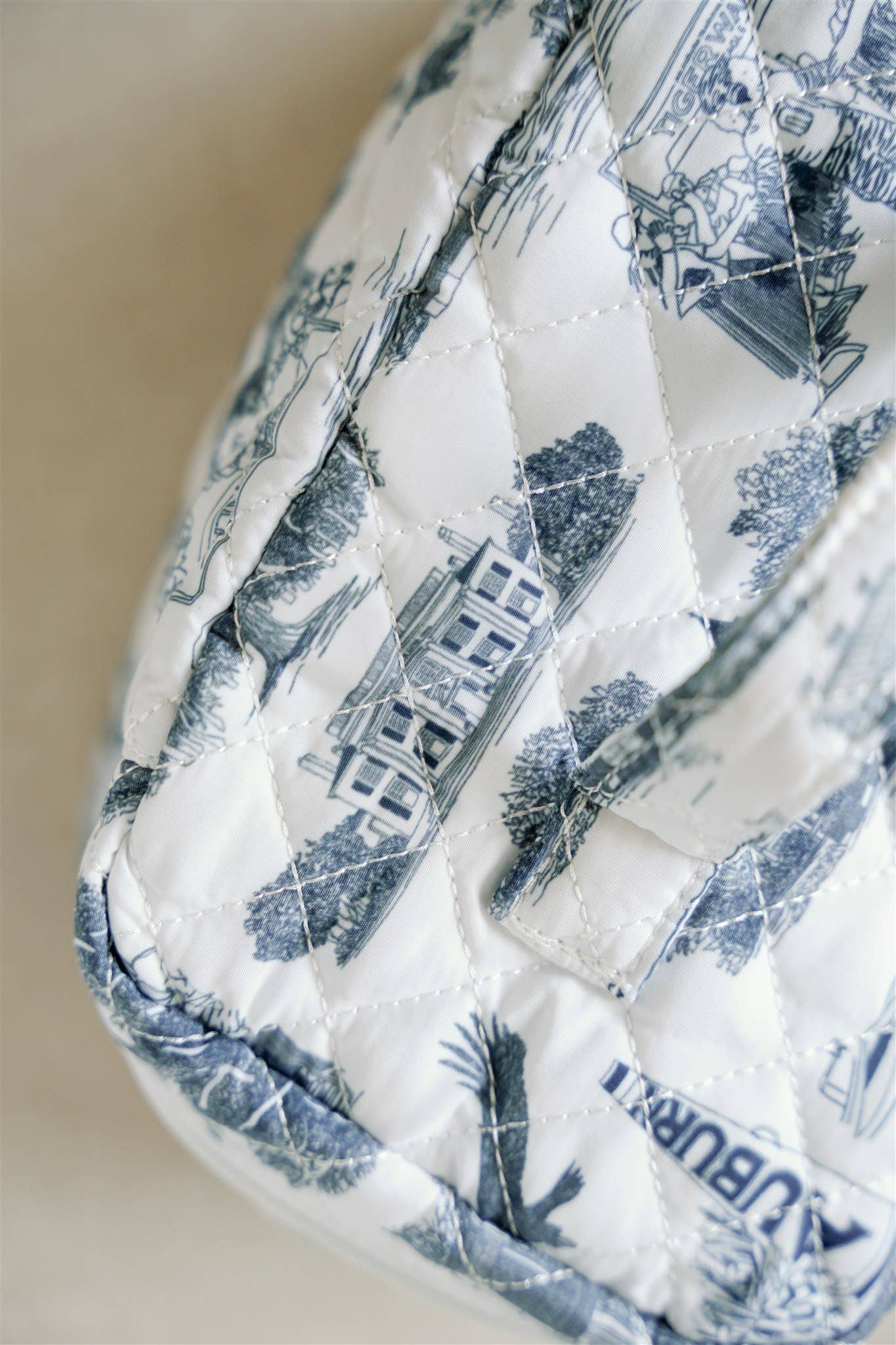 Gracefully Made Art - Wholesale Makeup/Cosmetic Bag - Auburn University Make Up Toiletry Bag3