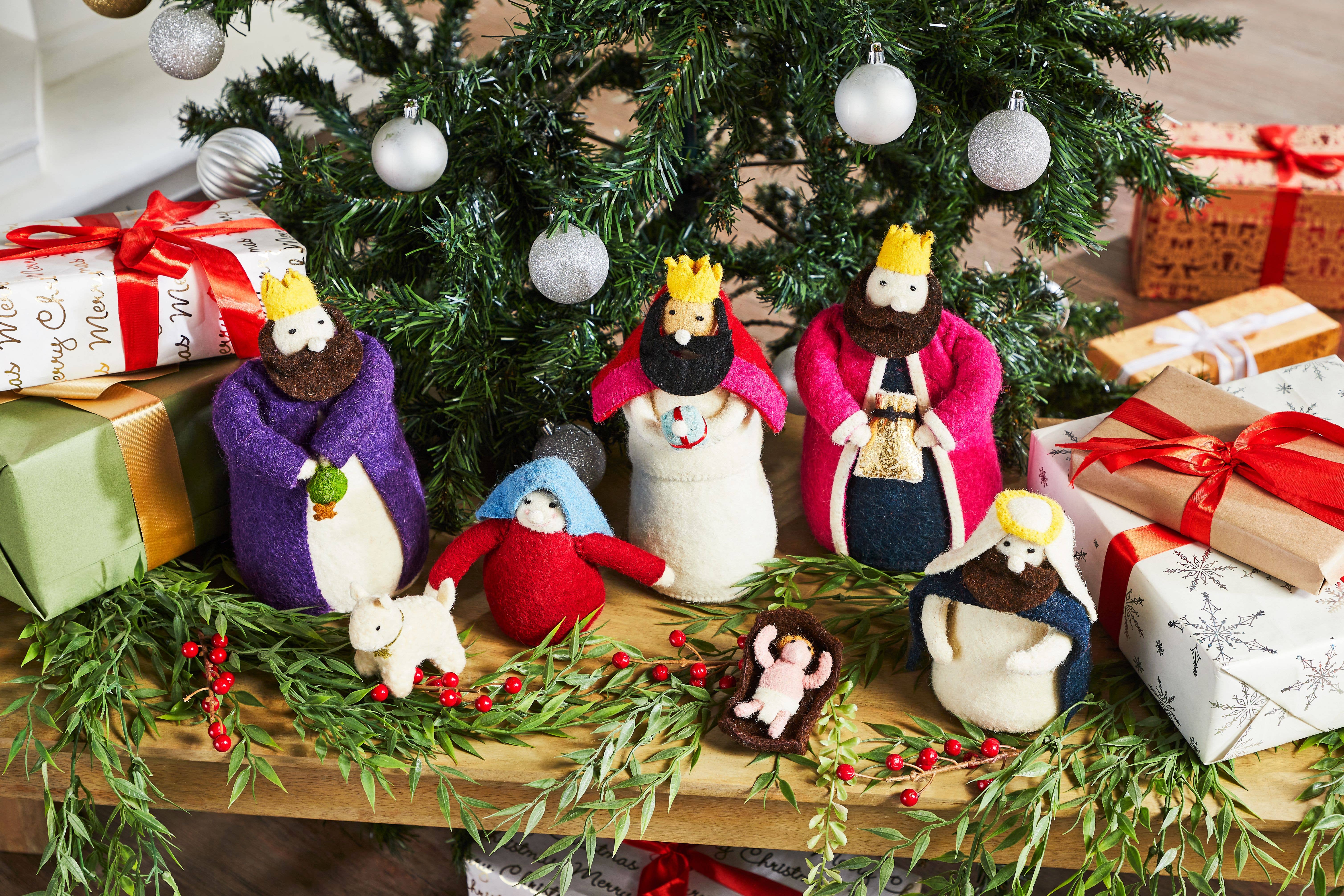 Arcadia Home - Wholesale Nativity Scene Decor - Christmas Nativity Scene in Hand Felted Wool, Manger, Creche1