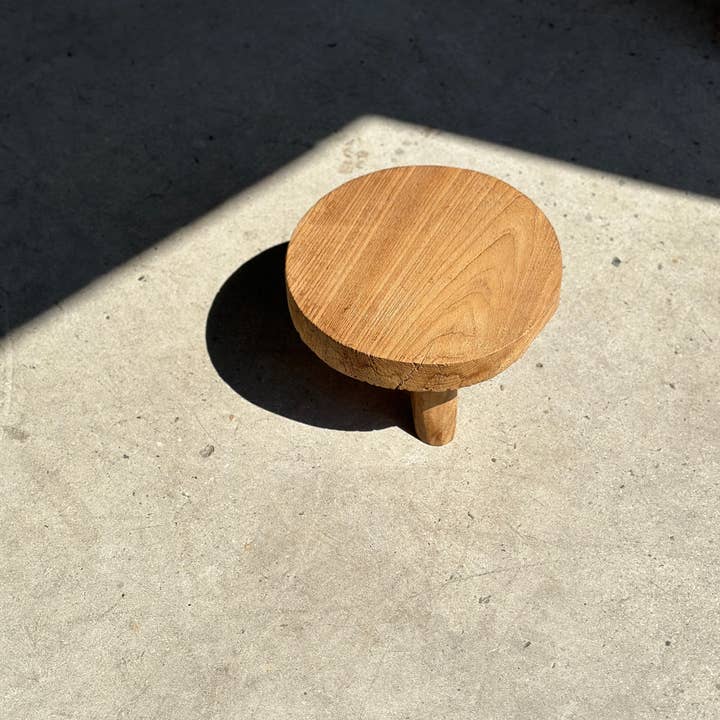 Office Objets - Wholesale Stool - Small low three-legged stool in upcycled blond teak D:30 H:1535