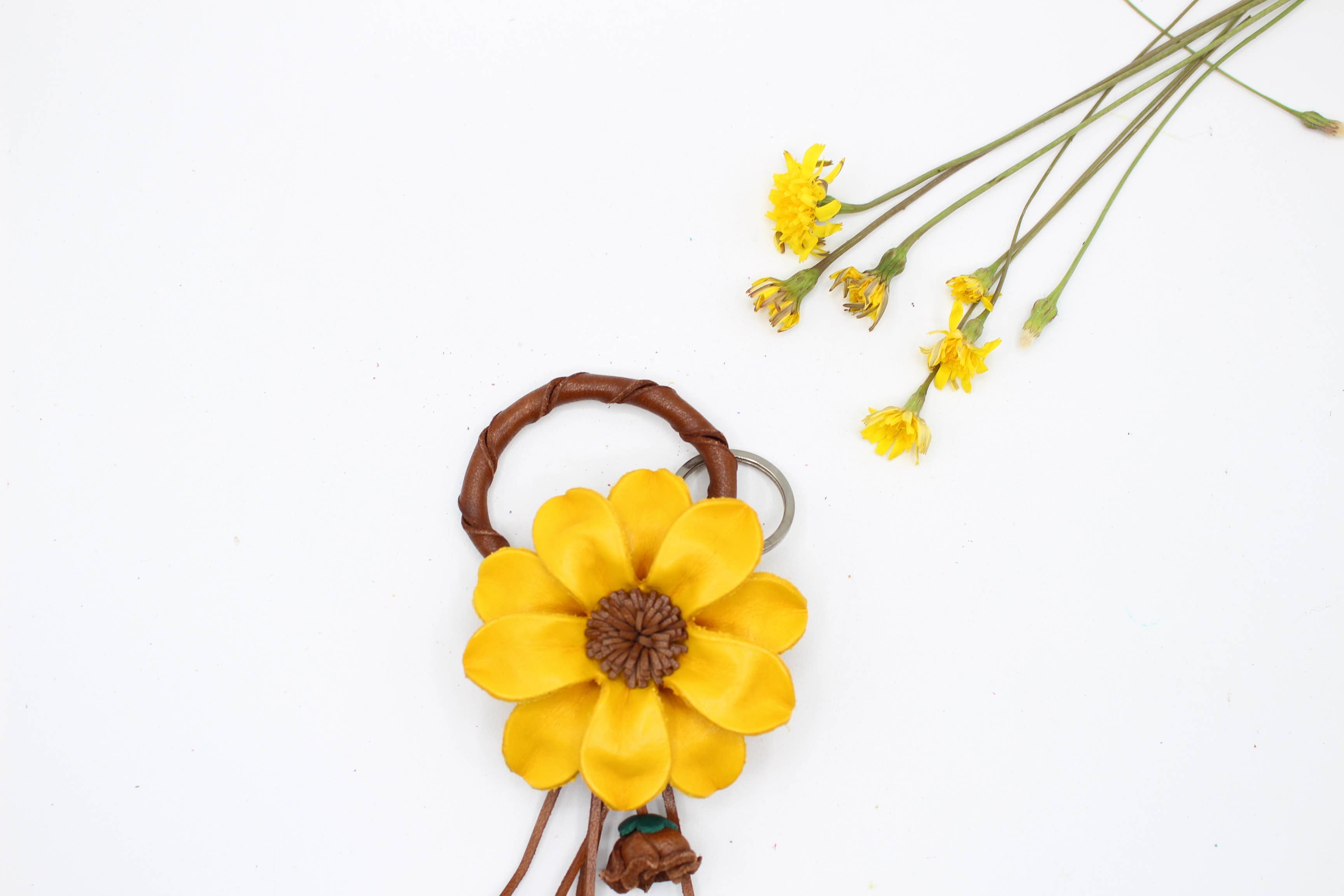 Sunflower Handmade leather inc - Wholesale Keychain - Women's - Leather flower key chain key purse bag charm10