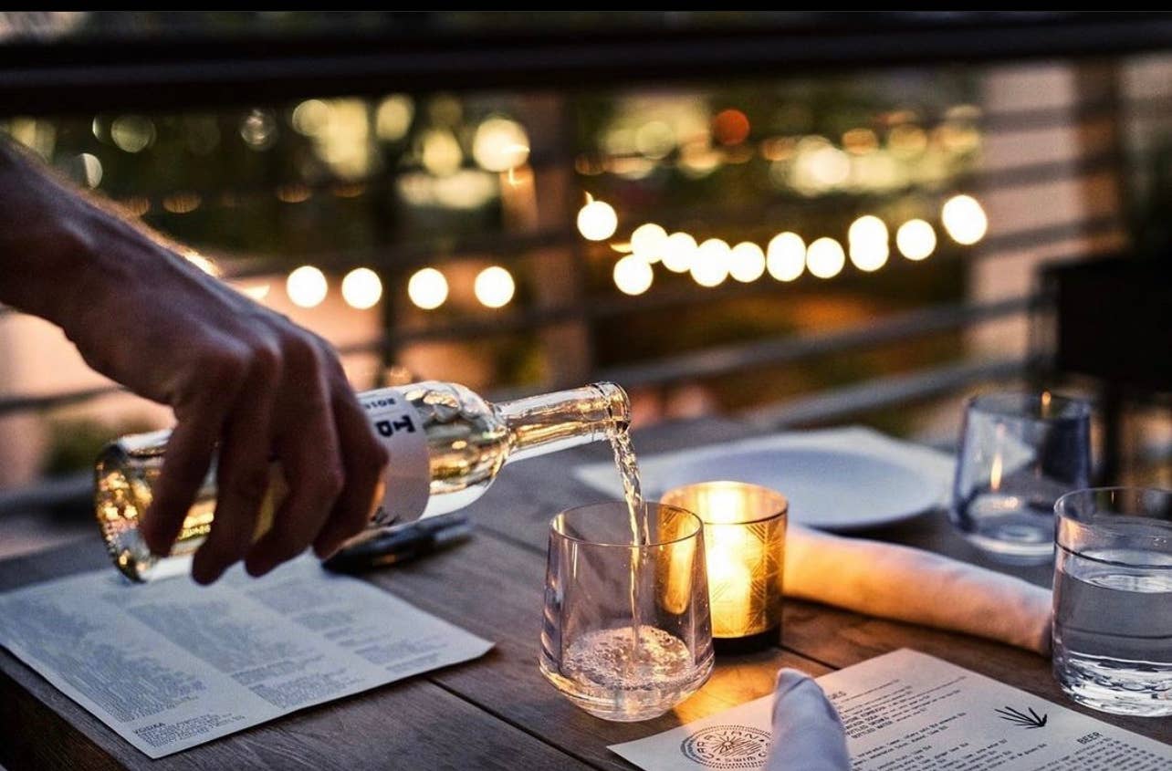 DRINIQUE – wholesale Wine glass – DRINIQUE Unbreakable Stemless Wine 12oz Tritan Plastic10